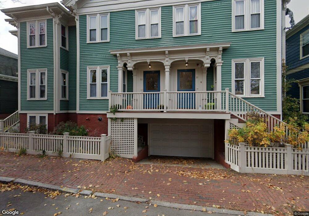 33 Antrim St unit B,33, Cambridge, MA 02139 - photo 1