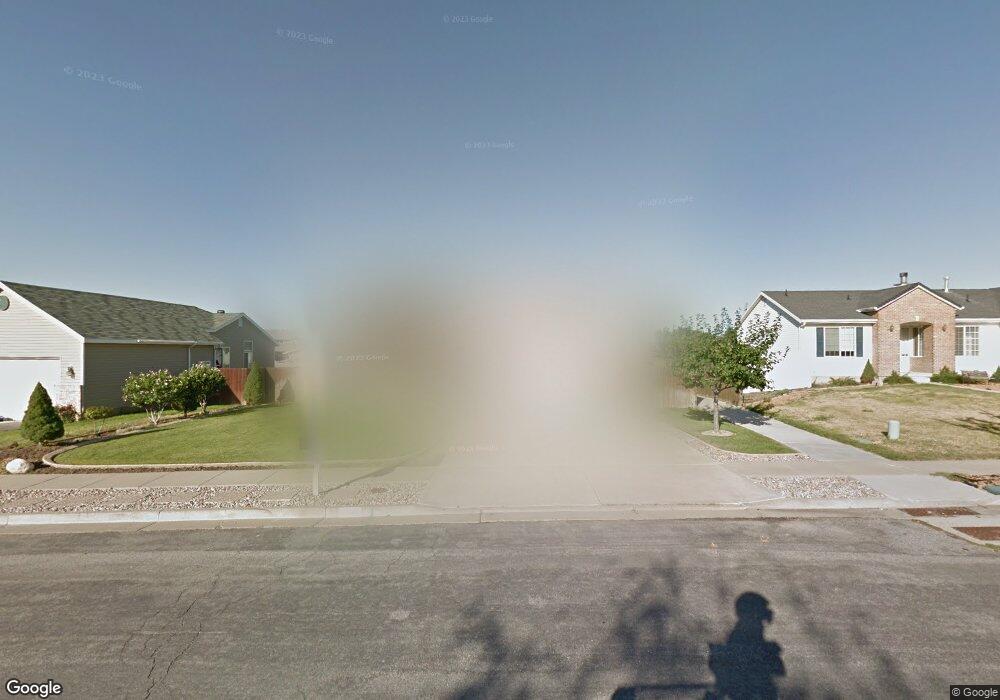 1437 N 125 E, Layton, UT 84041 - photo 1