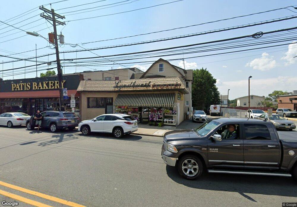 319 Ridge Rd, Lyndhurst, NJ 07071 - photo 1