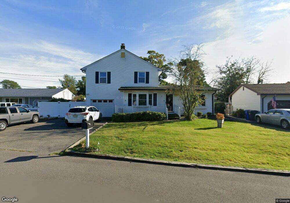 91 Oak Tree Ln, Toms River, NJ 08753 - photo 1