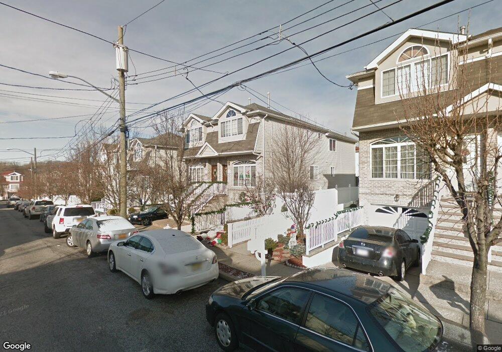 109 Herrick Ave, Staten Island, NY 10309 - photo 1