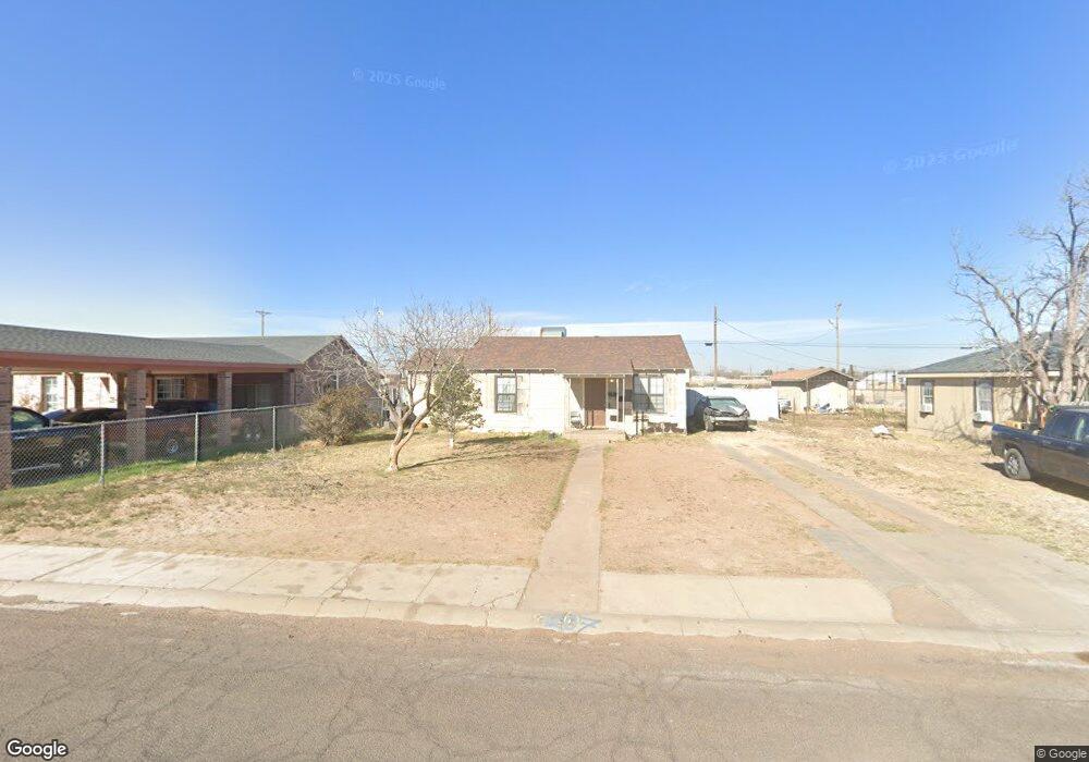 1207 N Cochran St, Hobbs, NM 88240 - photo 1