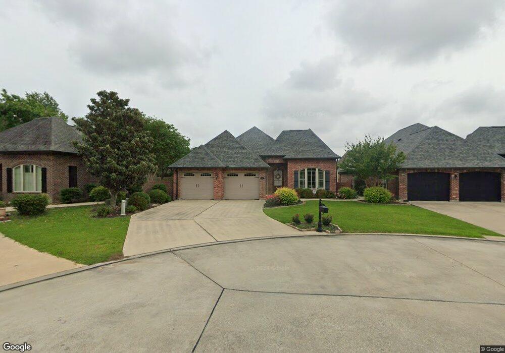 905 N Yorkshire Cir, Lake Charles, LA 70605 - photo 1