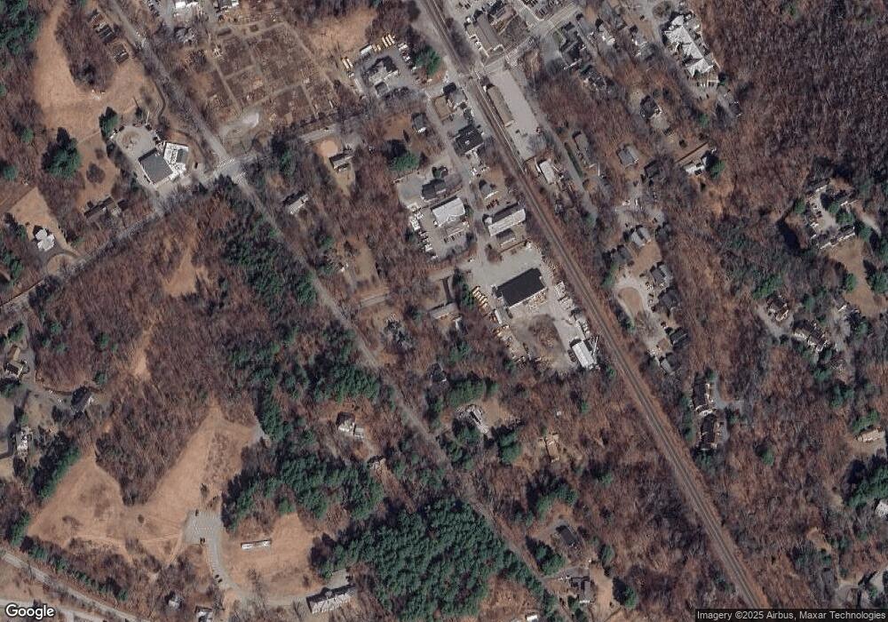 34 Lewis St, Lincoln, MA 01773 - photo 1