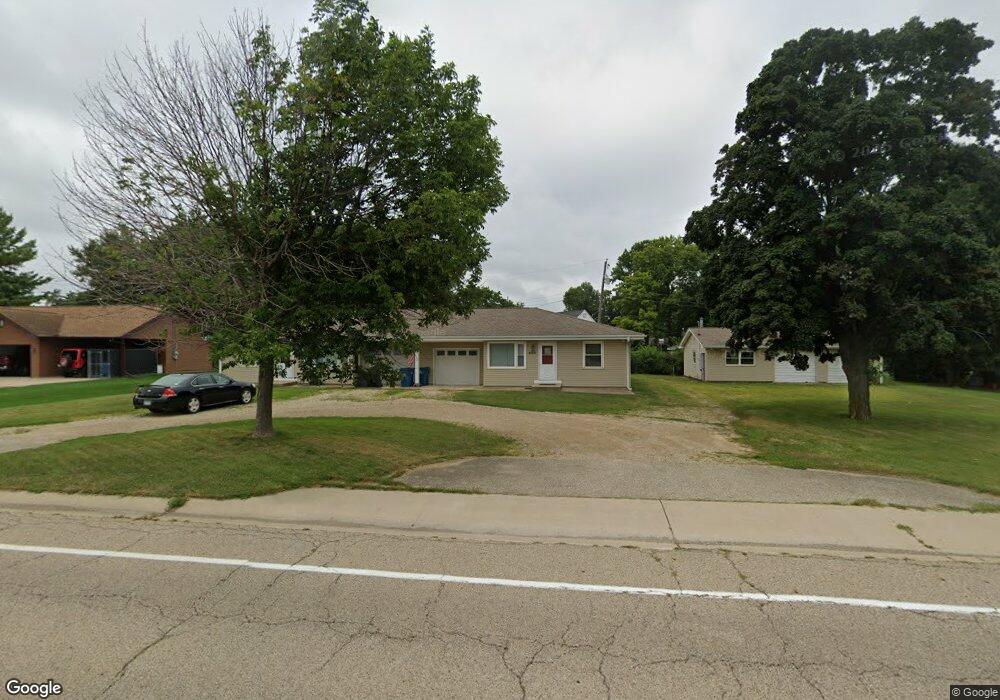 905 Elm Place, Princeton, IL 61356 - photo 1