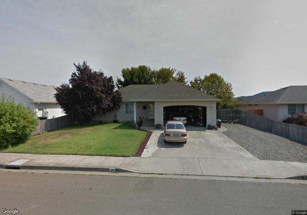 205 Nicholas Ct, Sutherlin, OR 97479 - photo 1