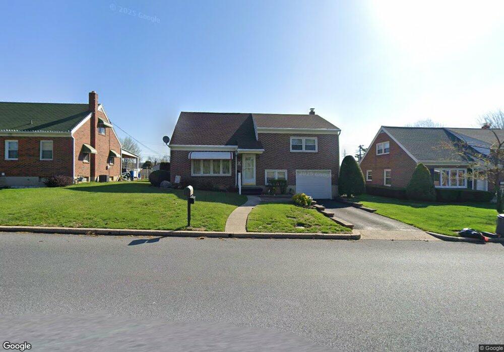 3349 Reading Crest Ave, Reading, PA 19605 - photo 1