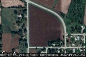 10434 230th St, Delta, IA 52550