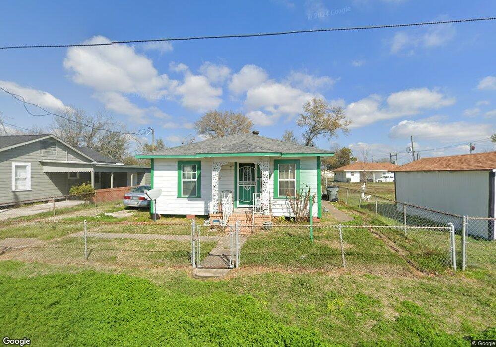 1921 Gieffers St, Lake Charles, LA 70601 - photo 1