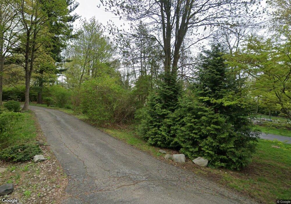 2 Robin Dr, Ossining, NY 10562 - photo 1