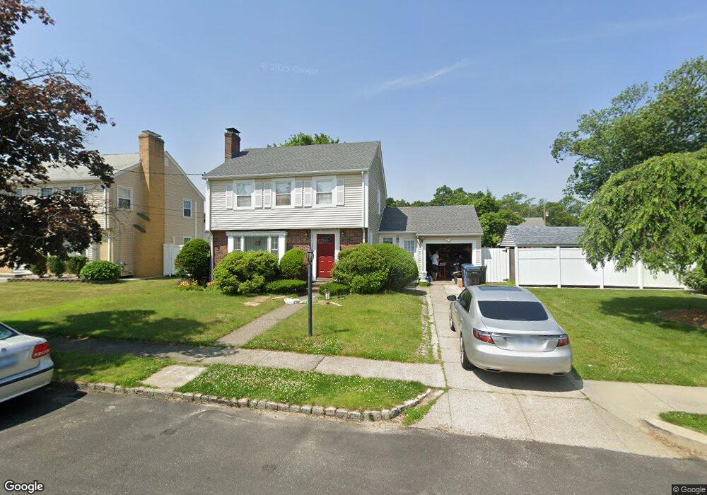 254 Ausdale Rd, Cranston, RI 02910 - photo 1