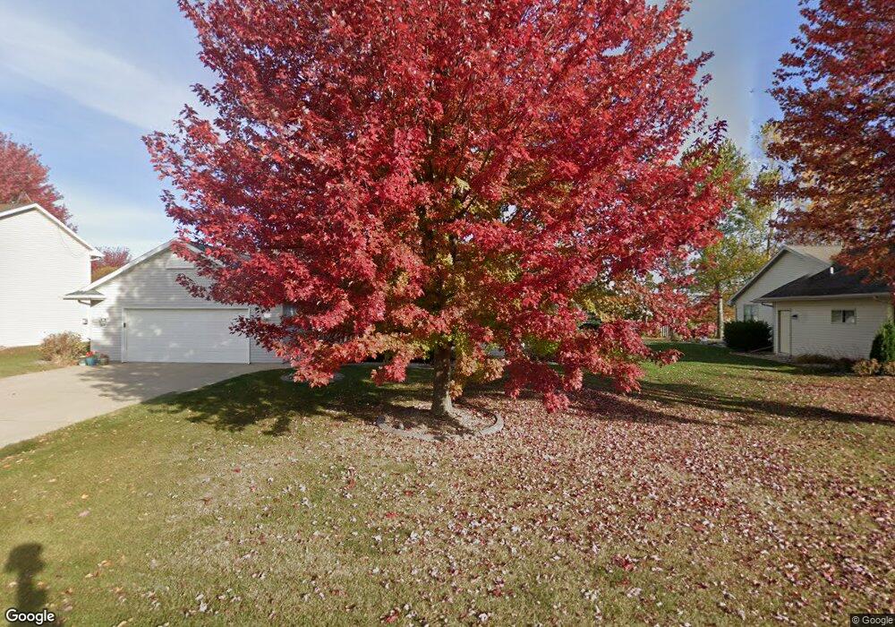 W5842 Sweet Clover Dr, Appleton, WI 54915 - photo 1