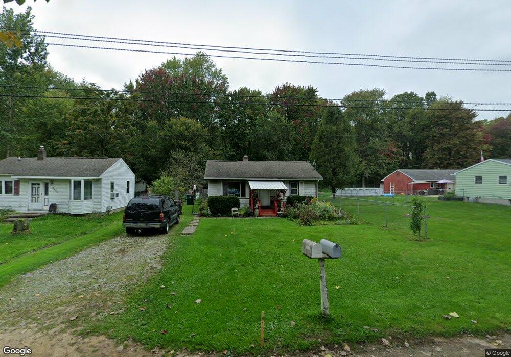 6428 Sommerset Rd, Lansing, MI 48911 - photo 1