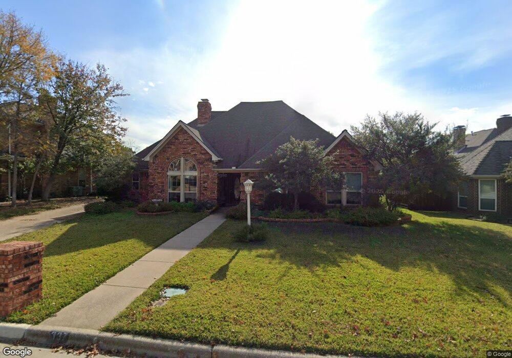 337 Cottonwood Ln, Hurst, TX 76054 - photo 1