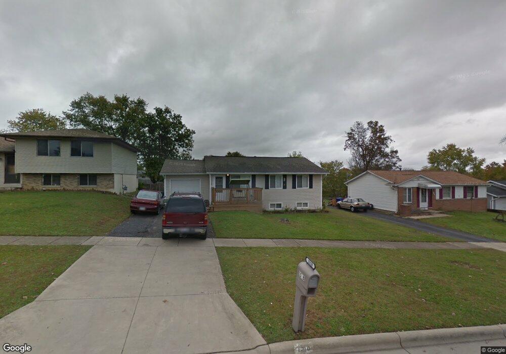 1518 River Bend Rd, Columbus, OH 43223 - photo 1