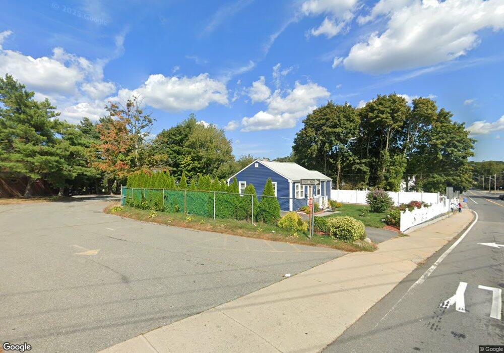 4 Oak St, Randolph, MA 02368 - photo 1