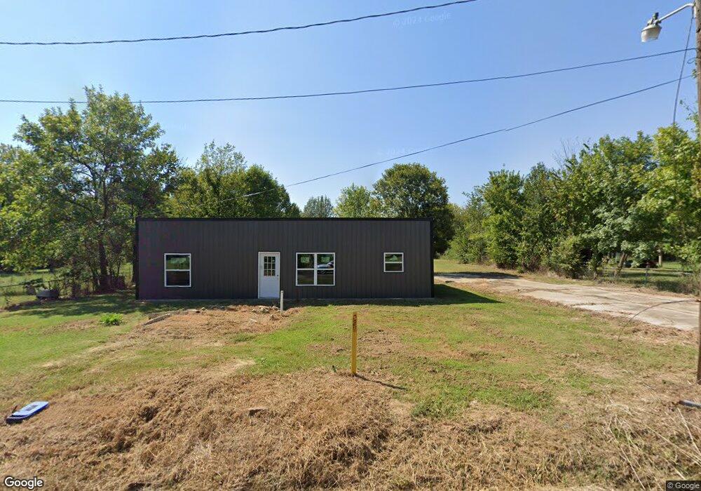 204 S Fargo St, Muldrow, OK 74948 - photo 1