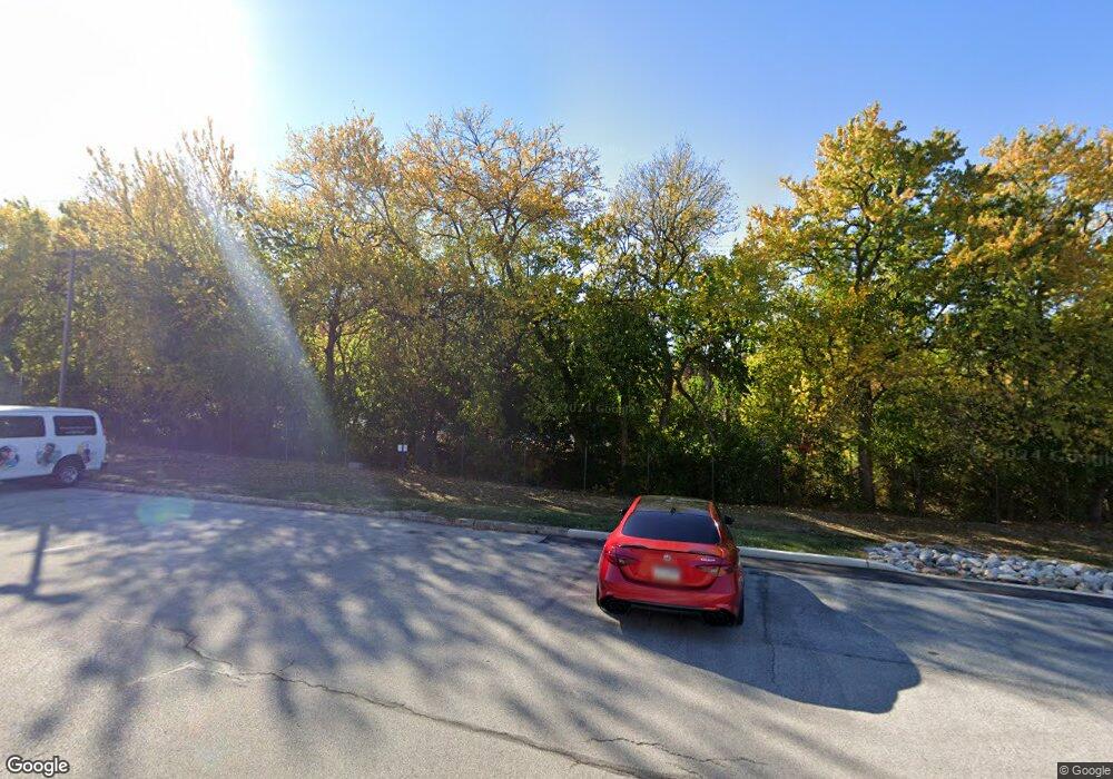 10918 Valley Forge Cir, King of Prussia, PA 19406 - photo 1