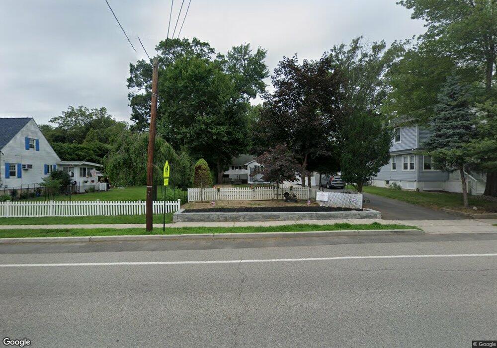 606 Westwood Ave, Rivervale, NJ 07675 - photo 1