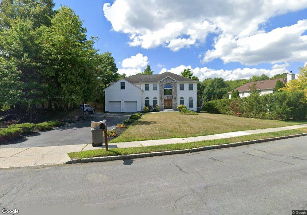 35 Burgundy Ct, Livingston, NJ 07039 - photo 1