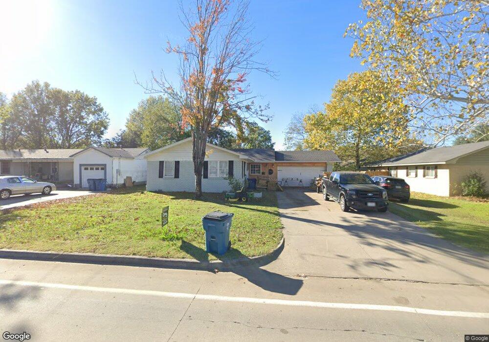 1505 S 9th St, McAlester, OK 74501 - photo 1