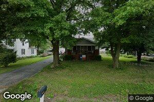 457 N Woodcock St, Macon, IL 62544
