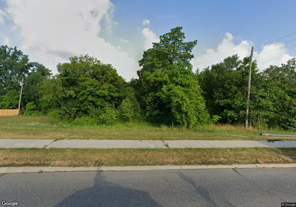 2298 E 105th St, Cleveland, OH 44106 - photo 1