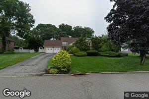 11 Weatherstone Way, Smithtown, NY 11787