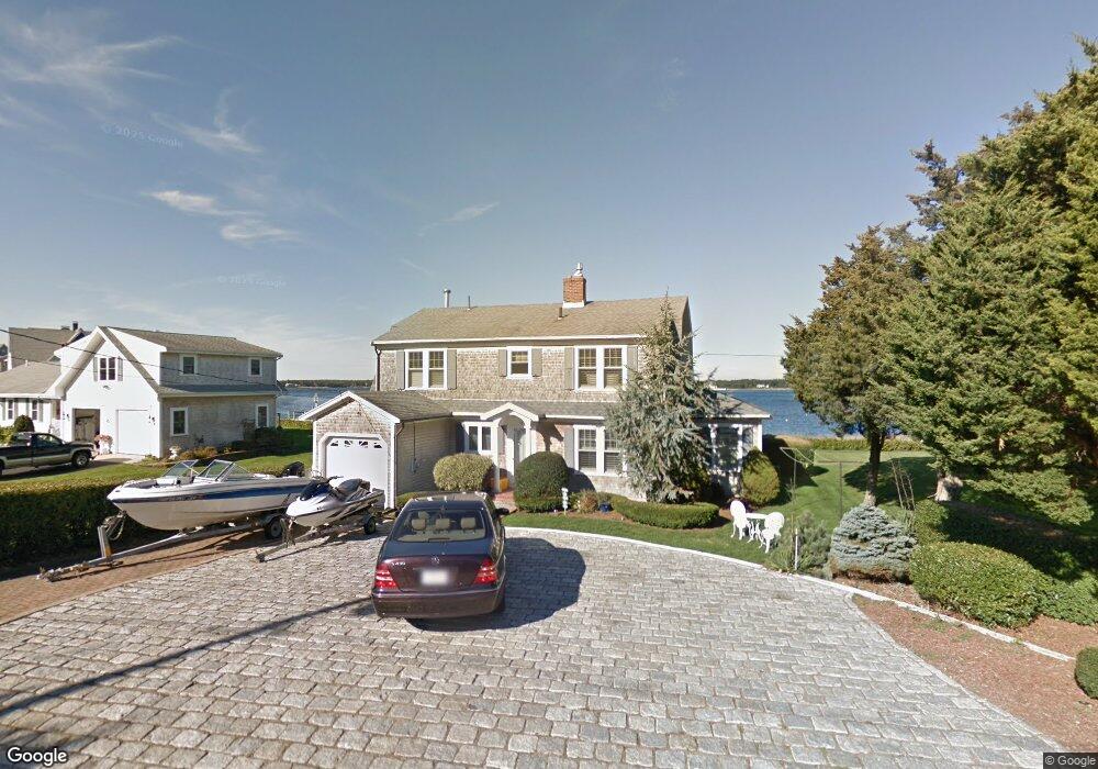 11 Bryant Rd, Bourne, MA 2532 - photo 1