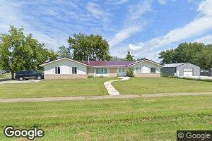 807 E Broadway St, Edina, MO 63537