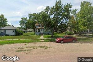 1105 Main Ave, Armour, SD 57313