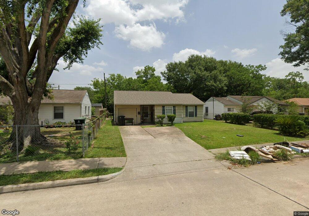3907 Daphne St, Houston, TX 77021 - photo 1