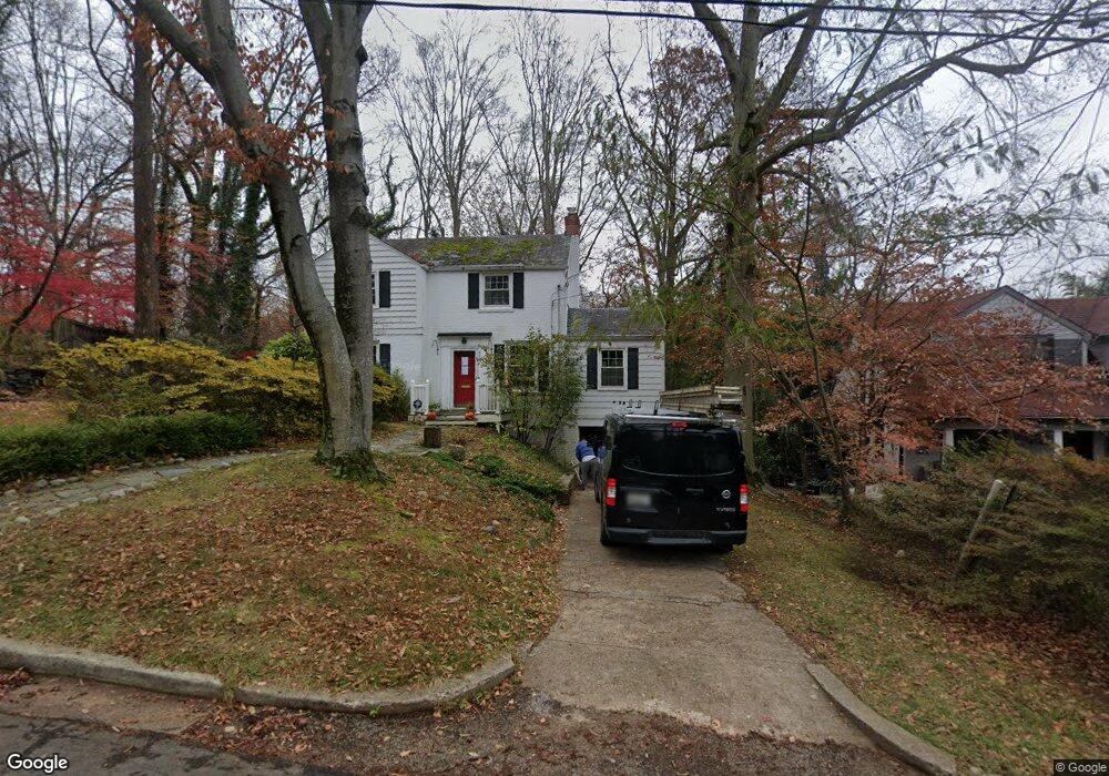 6009 Benalder Dr, Bethesda, MD 20816 - photo 1