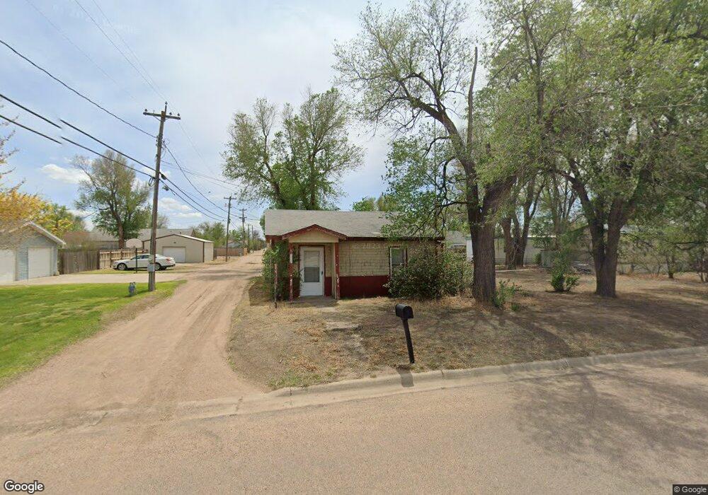 307 E 7th St, Hugoton, KS 67951 - photo 1