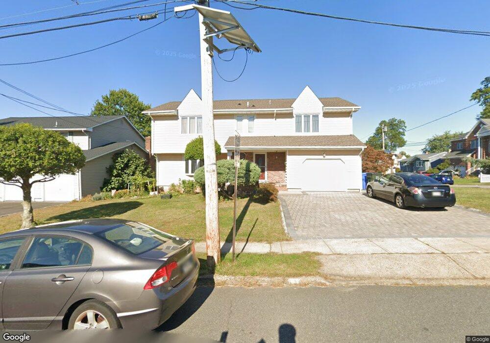 136 S Cliff Rd, Colonia, NJ 07067 - photo 1