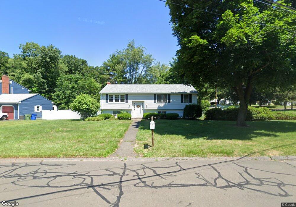 10 Barry Ln, Windsor, CT 06095 - photo 1