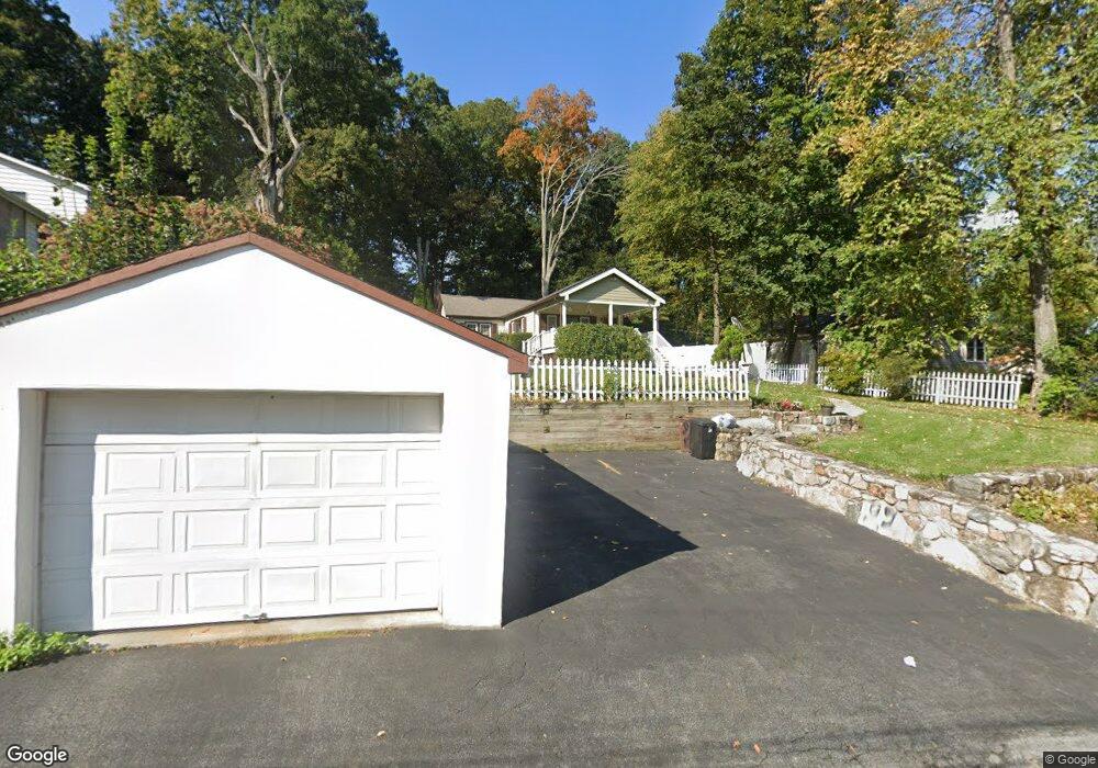 22 Hollowbrook Ln, Cortlandt Manor, NY 10567 - photo 1