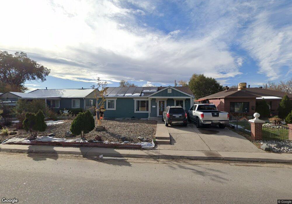 2217 Moline St, Aurora, CO 80010 - photo 1