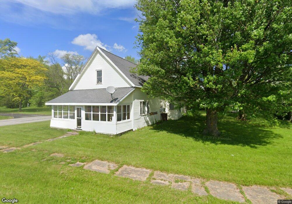 422 N Wabash Ave, La Fontaine, IN 46940 - photo 1