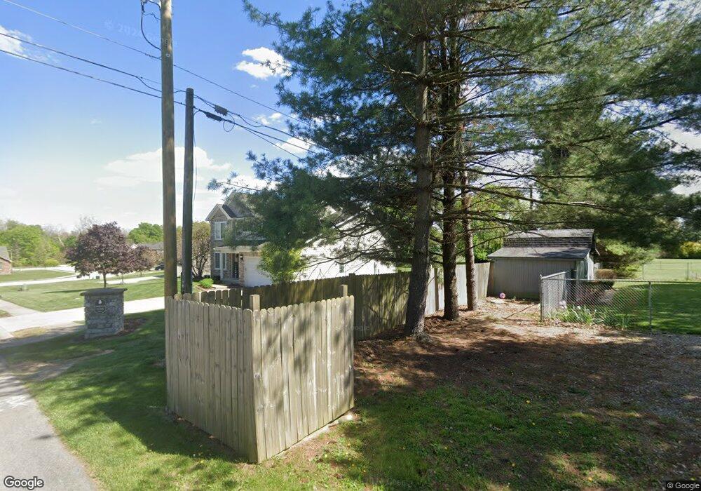 8266 Crimson Creek Dr, Georgetown, IN 47122 - photo 1