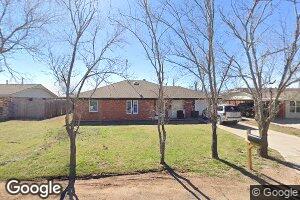 824 Wisconsin St, Geronimo, OK 73543