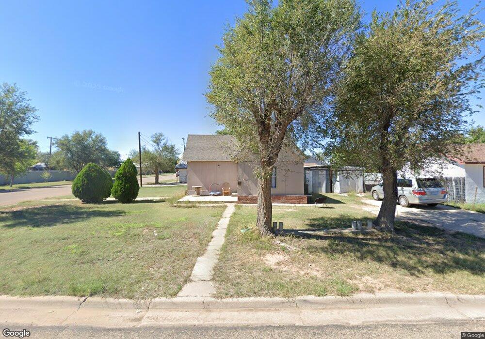 924 S Birge Ave, Dumas, TX 79029 - photo 1