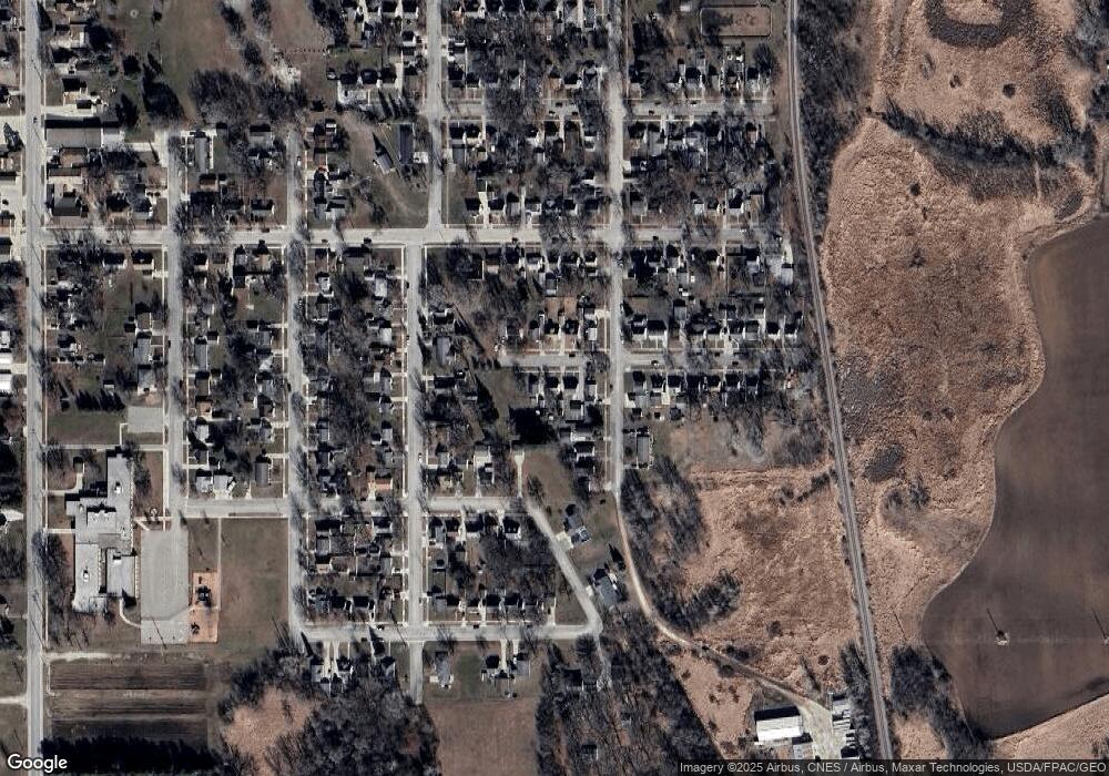 810 14th Ave SE, Austin, MN 55912 - photo 1