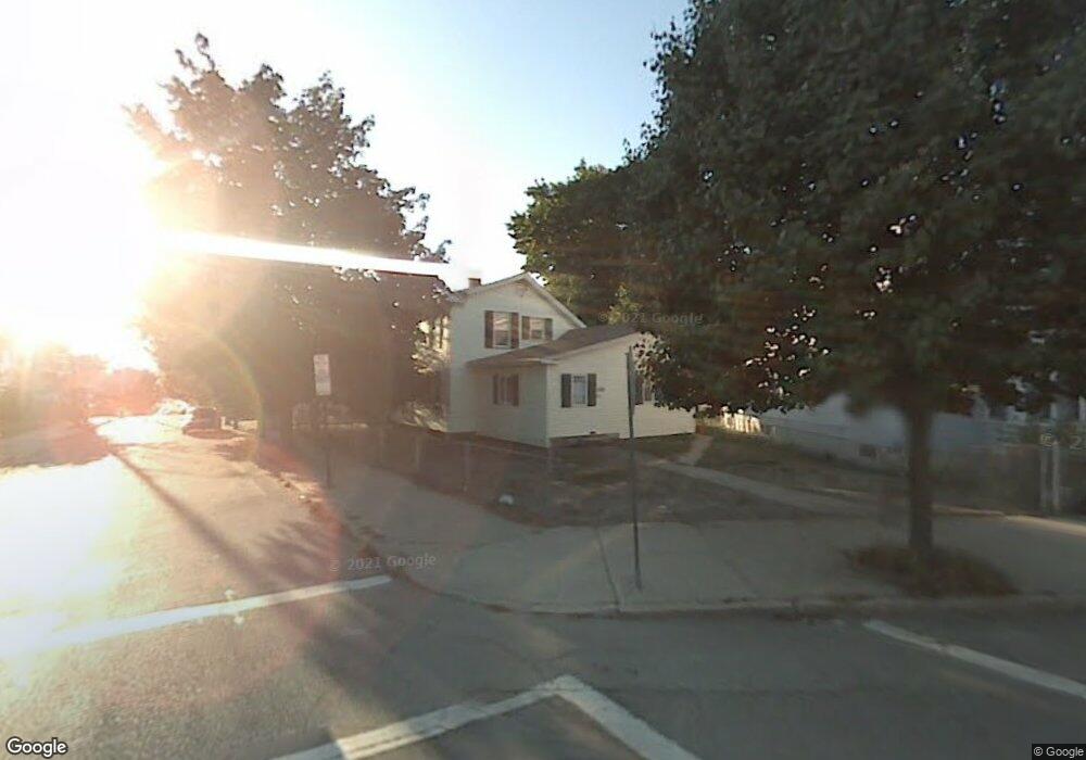 220 Dunnell Ave, Pawtucket, RI 02860 - photo 1