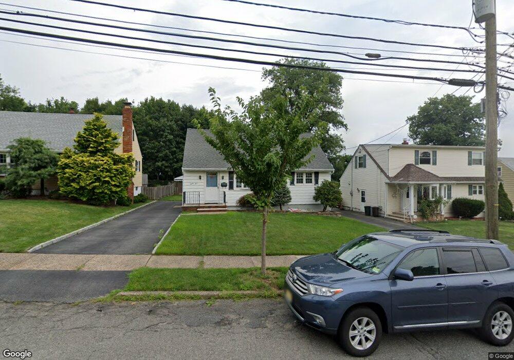 34 Glen Oaks Ct, Clifton, NJ 07012 - photo 1