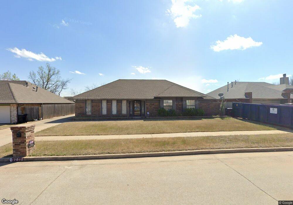 1816 E Main St, Moore, OK 73160 - photo 1