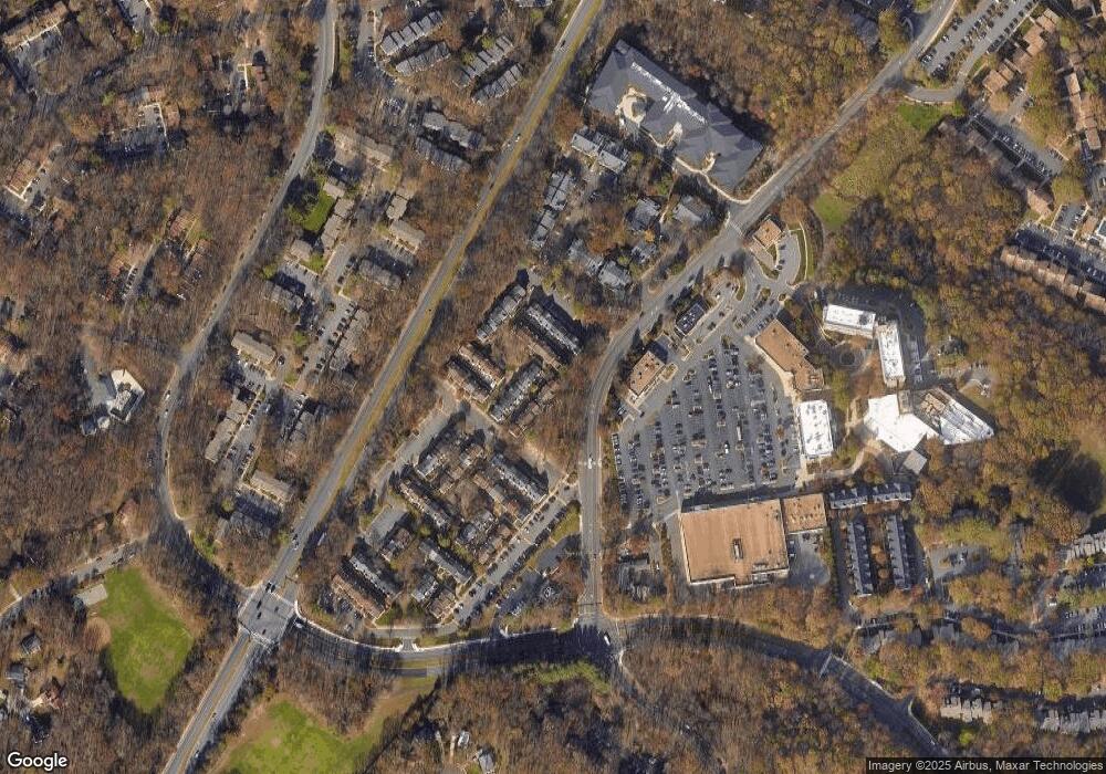 2383 Hunters Square Ct, Reston, VA 20191 - photo 1