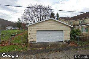 160 Maple St, Richwood, WV 26261