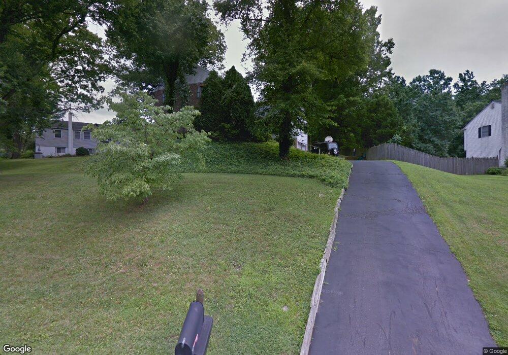 886 Strawberry Ln, Langhorne, PA 19047 - photo 1