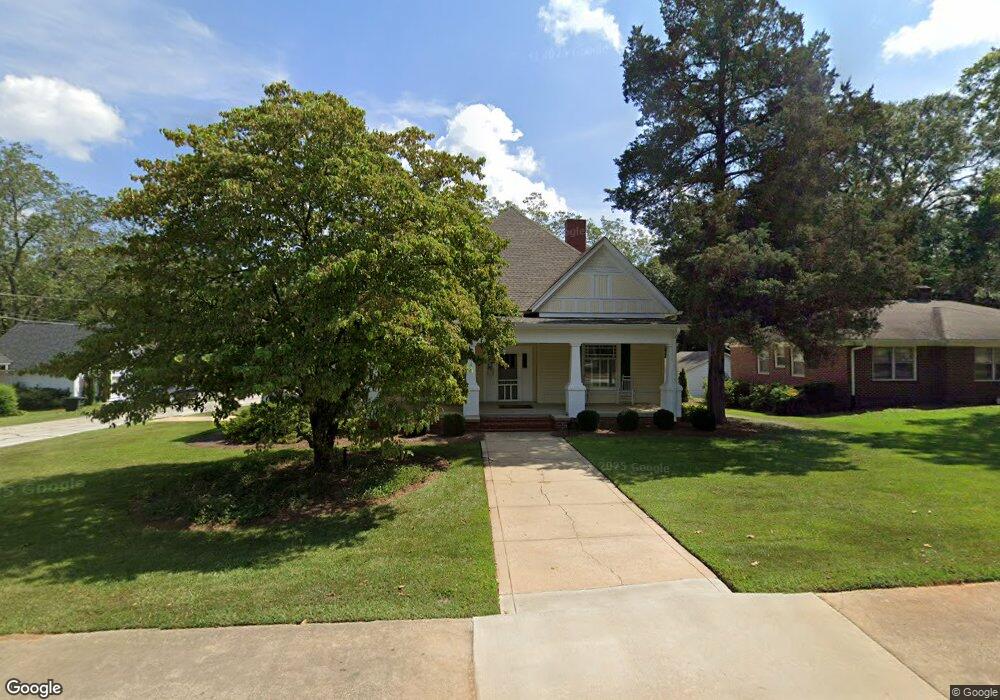 415 Athens St, Hartwell, GA 30643 - photo 1